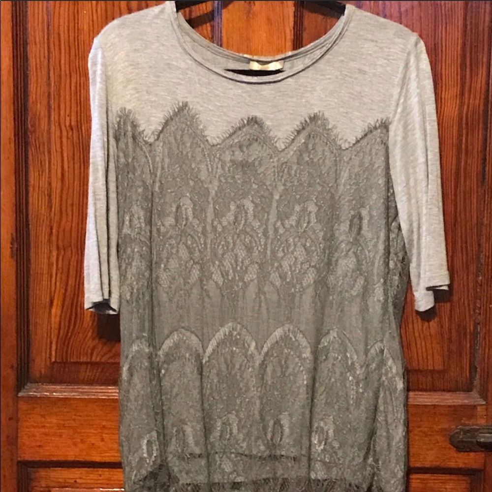 Anthropologie Grey Lace Top. Size Large